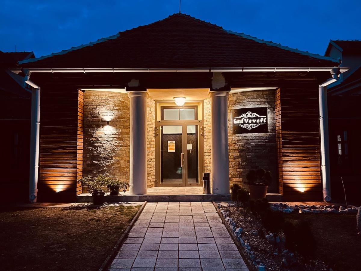 Hotel Veveri Veverska Bityska Dış mekan fotoğraf