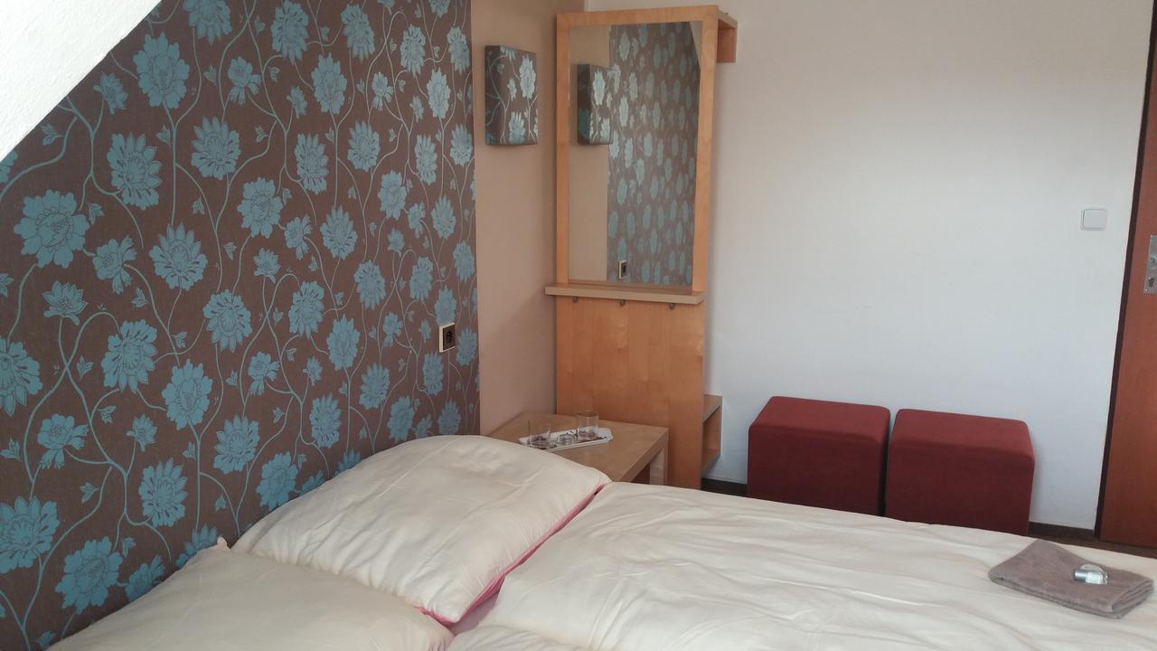 Hotel Veveri Veverska Bityska Dış mekan fotoğraf